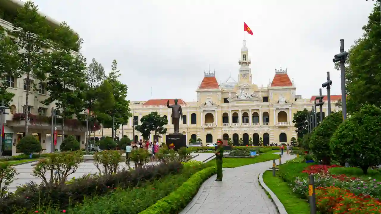 Nguyen Hue Walking Street and Ho Chi Minh City Hall