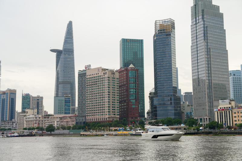 Saigon. Walk. Wonder